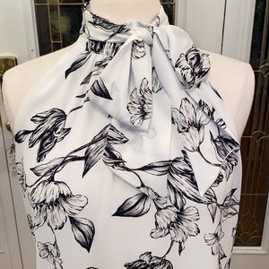STUNNING NWOT WHBM BLOUSE